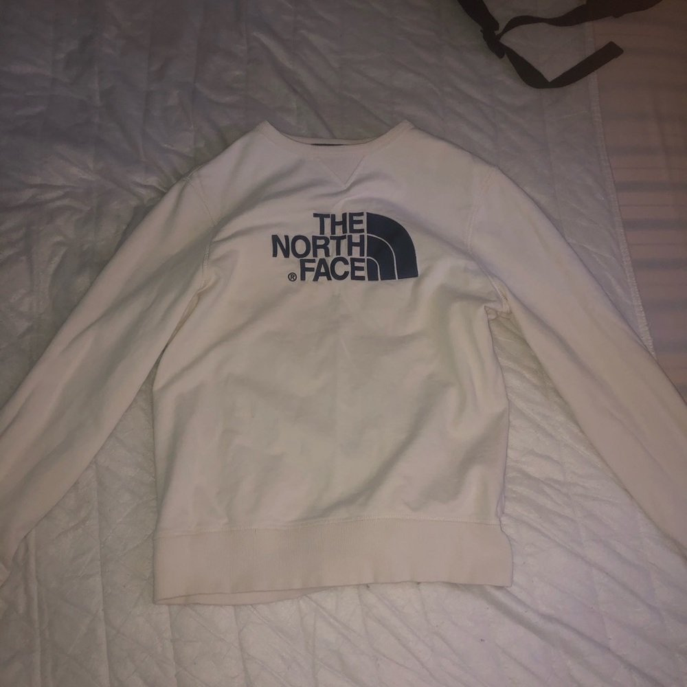 White North Face Crew Neck Size M
